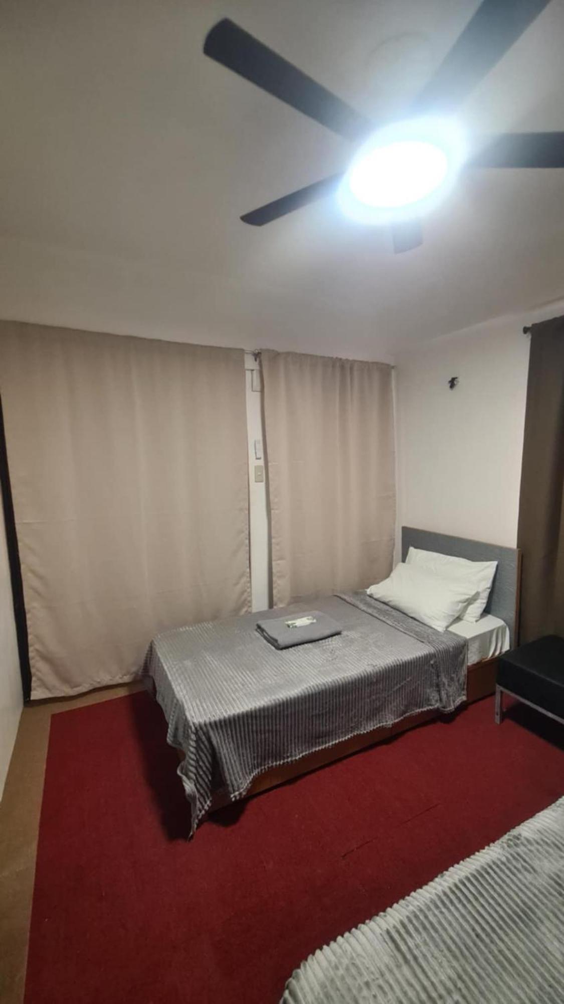 Js Guest House Imus Luaran gambar